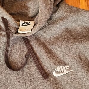 Nike Heather Gray Pullover Sweatshirt